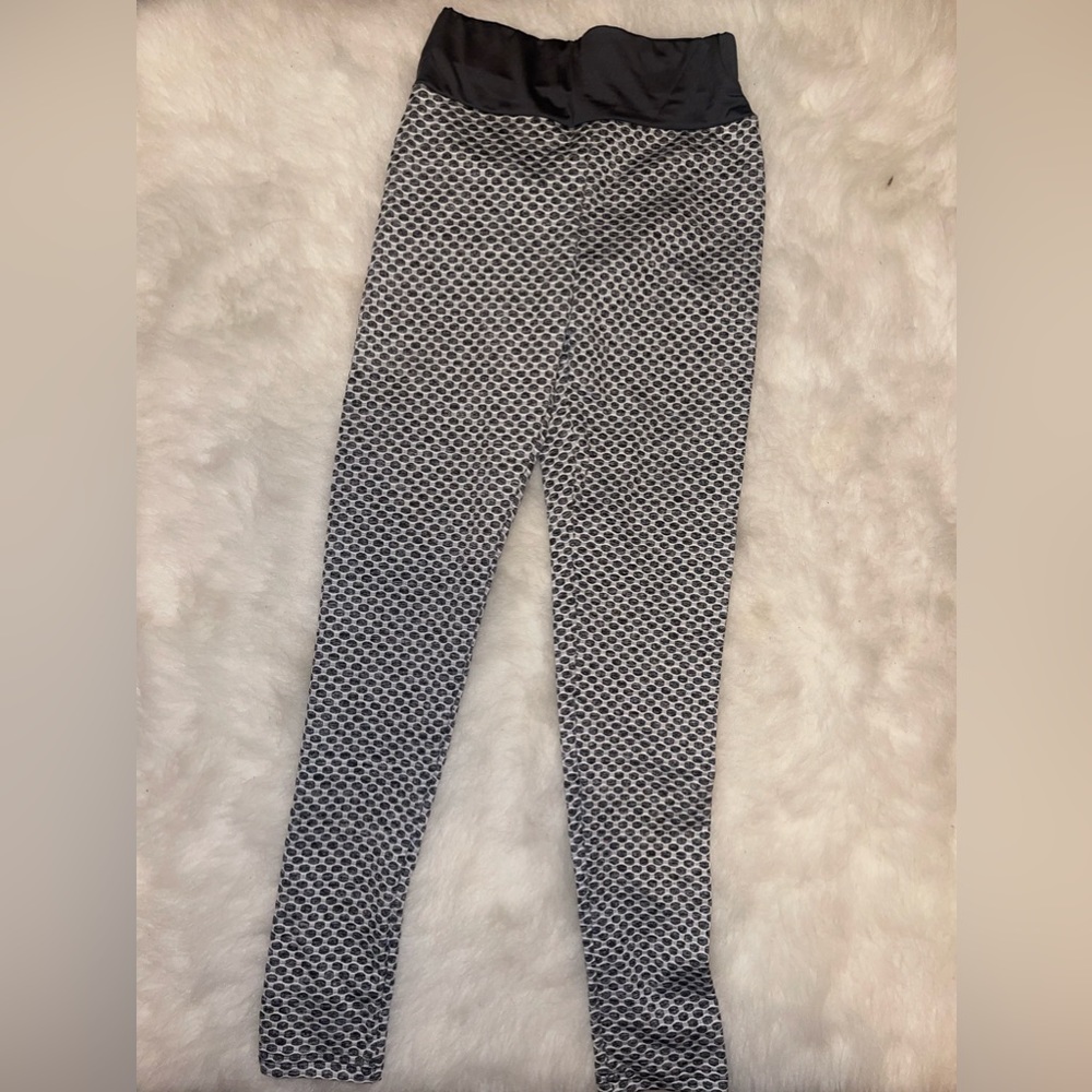 TikTok leggings size S